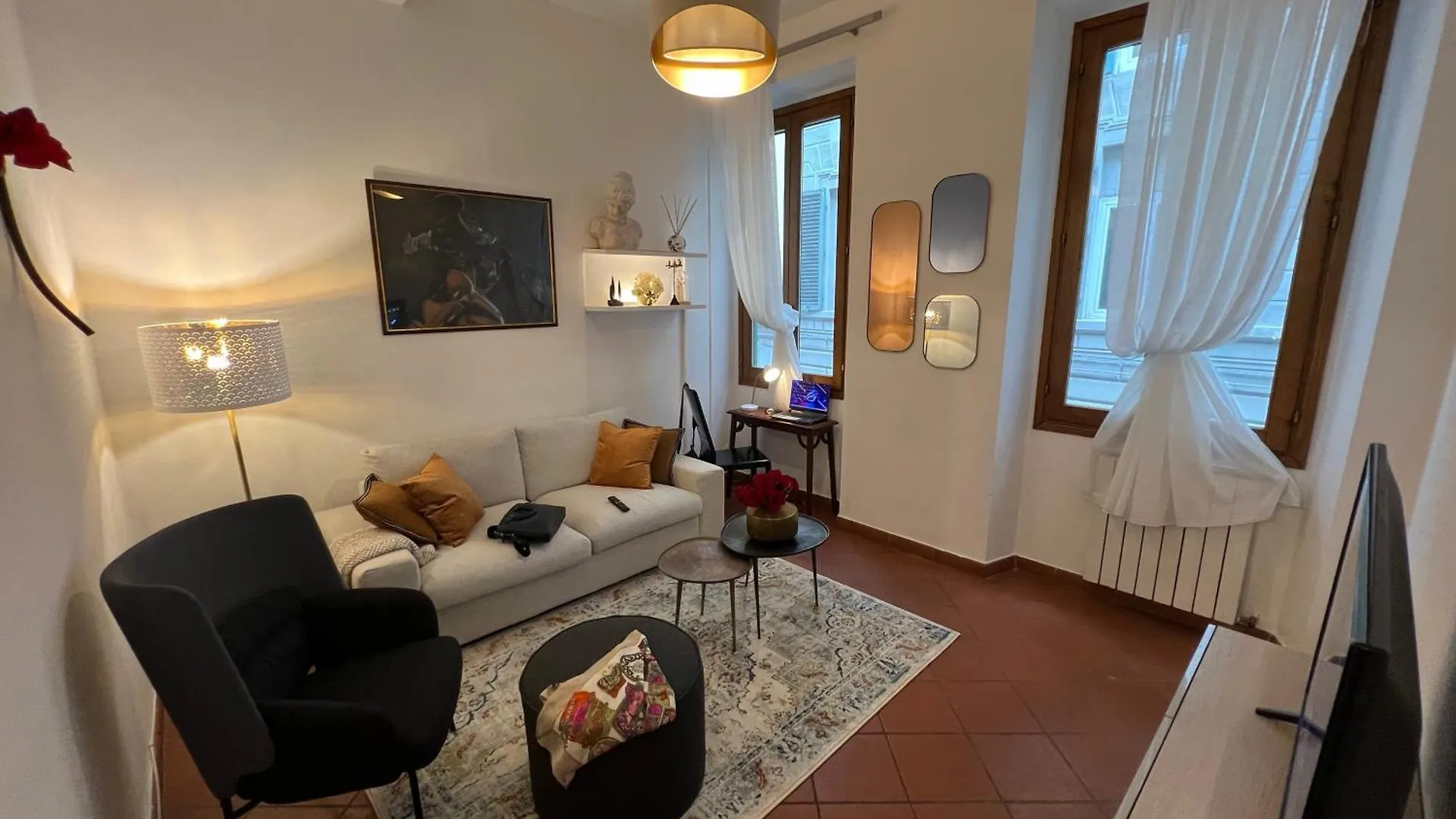 Apt Aldobrandini Lux Florens